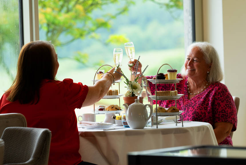 05.22 Farleigh Jubilee Tea Photo